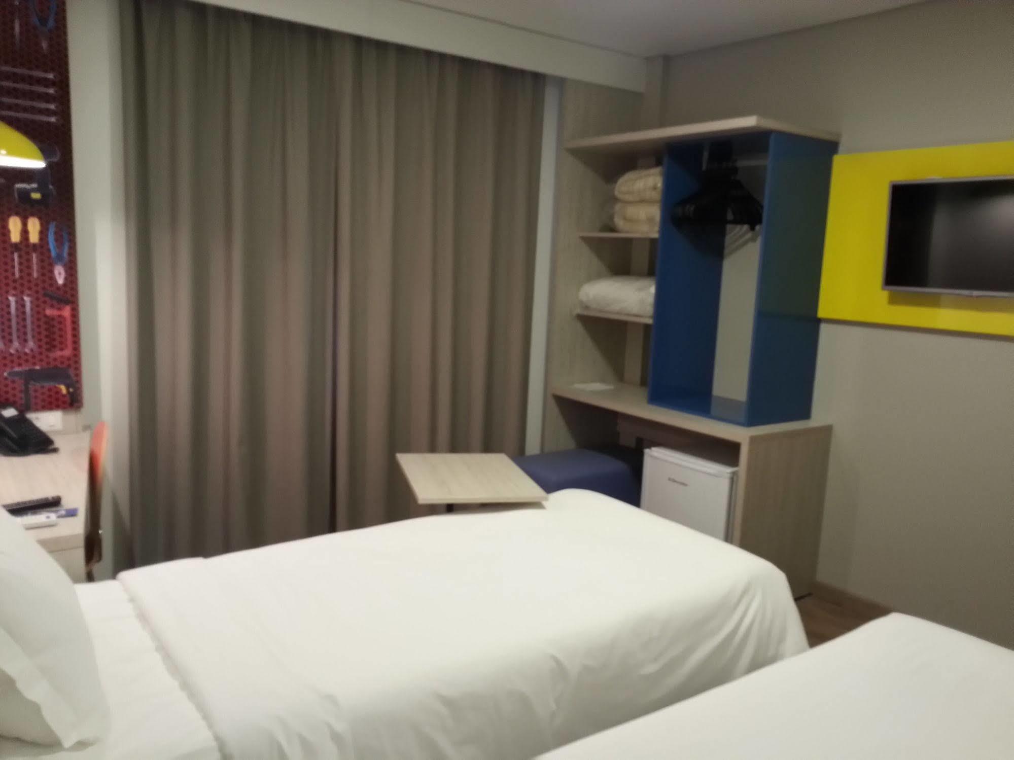 Hotel Caiua Lago ウムアラマ エクステリア 写真